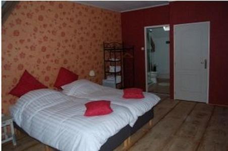 Bed and Breakfast Les Fruits Du Passau Saint-Désiré Esterno foto